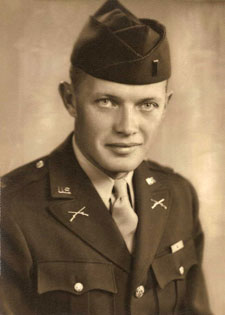 1st Lt Herbert E Pertain