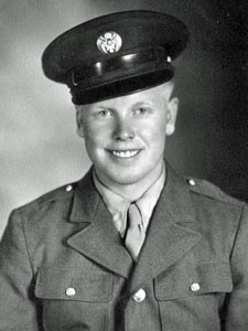 Pfc Davis R McDonald