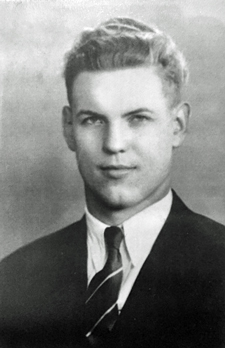 1st Lieutenant Max T Reynolds