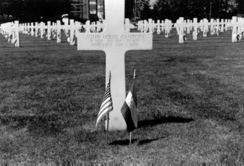 Grave of John Louis Cantoni - Luxembourg
