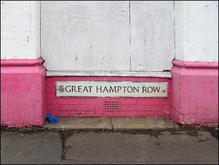 A picture containing outdoor, building, ground, pink

Description automatically generated