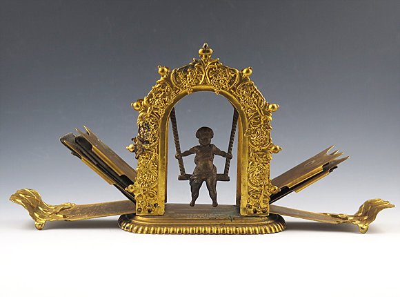Bower needle case