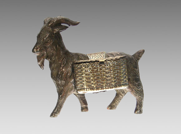 Goat with Panniers needle 
case