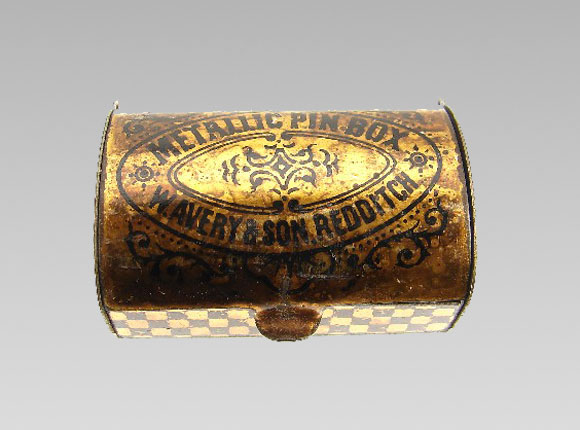 Metallic Pin Box needle
case