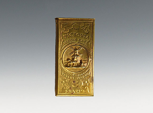 Victoria with
windmill needle case